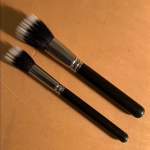 MAC Duo Fibre Brushes 187 and 188